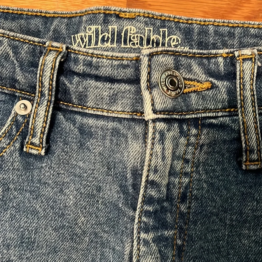 Wild Fable High Waisted Shorts - Picture 2 of 4